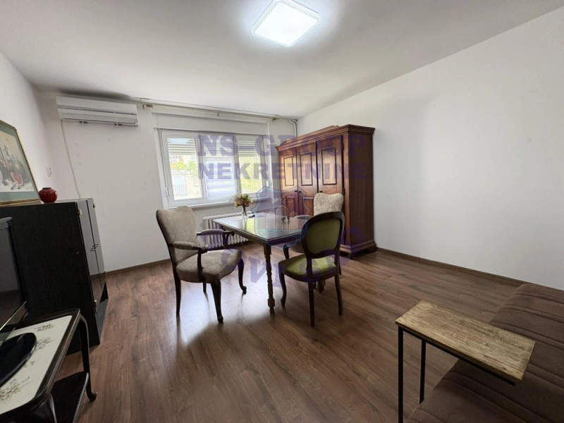 stan na prodaju Novi Sad 53m2 570834