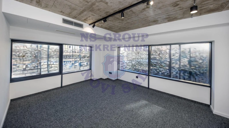 lokal za izdavanje Novi Sad 279m2 16429