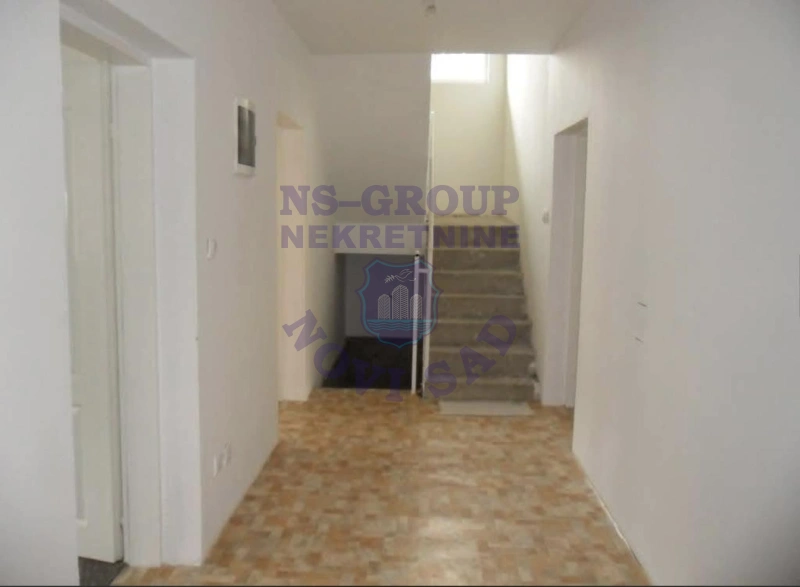 kuca na prodaju Bač 100m2 570927