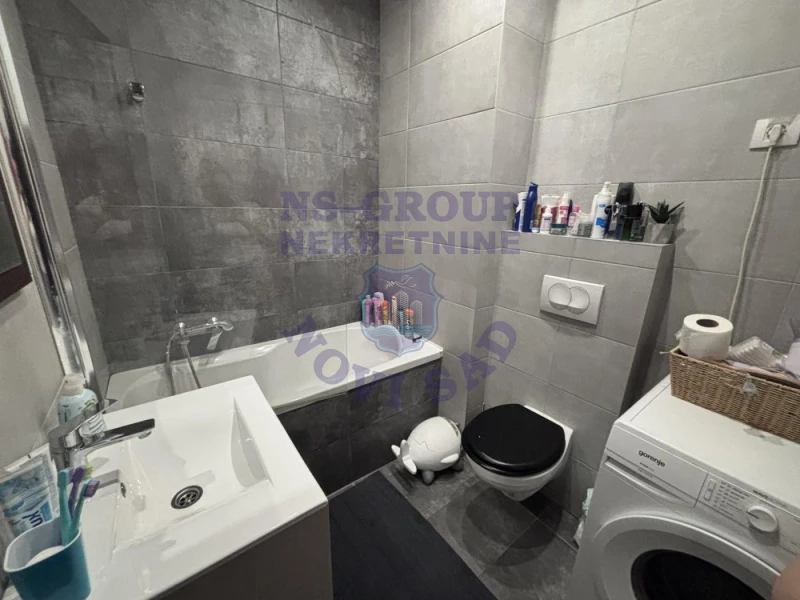 stan na prodaju Novi Sad 97m2 569723