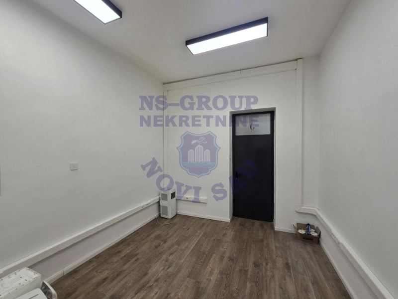 lokal za izdavanje Novi Sad 72m2 16361