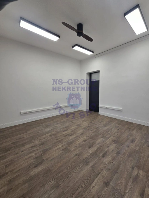 lokal za izdavanje Novi Sad 72m2 16361