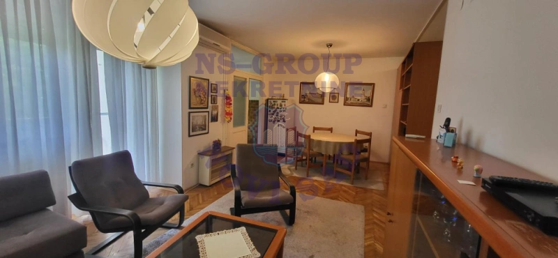 stan na prodaju Novi Sad, 69m2 570892