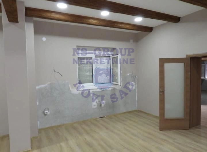 kuca na prodaju Vrdnik 55m2 570934