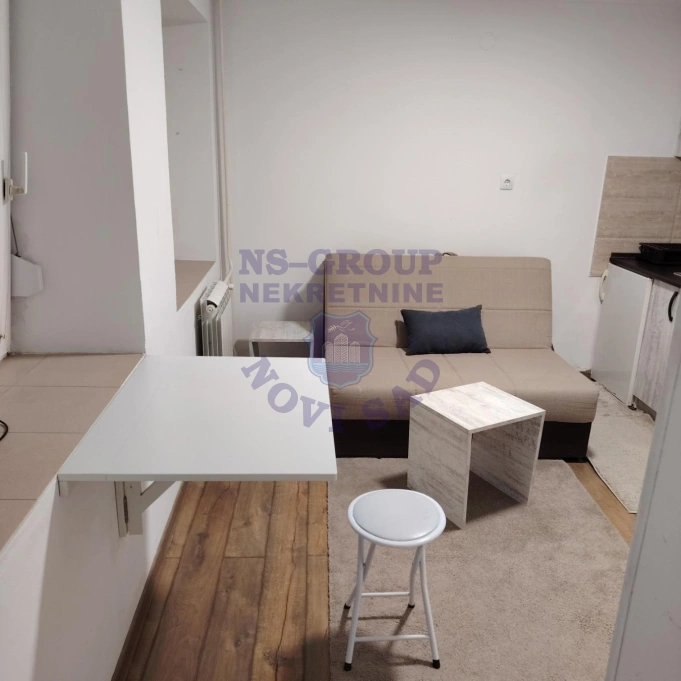 stan za izdavanje Novi Sad 15m2 16483