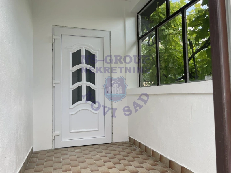 kuca na prodaju Bački Jarak 97m2 570919