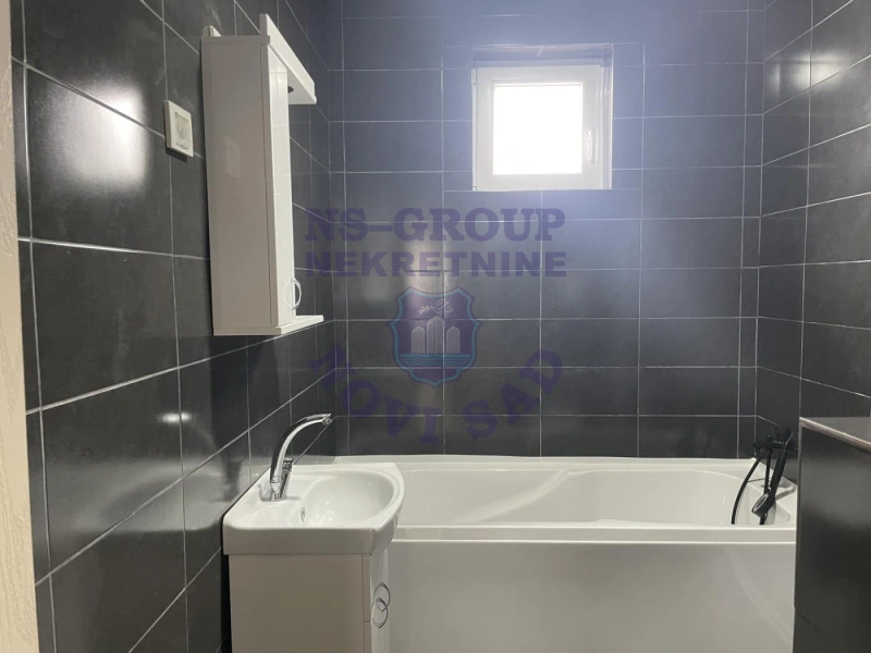 kuca na prodaju Bački Jarak 97m2 570919