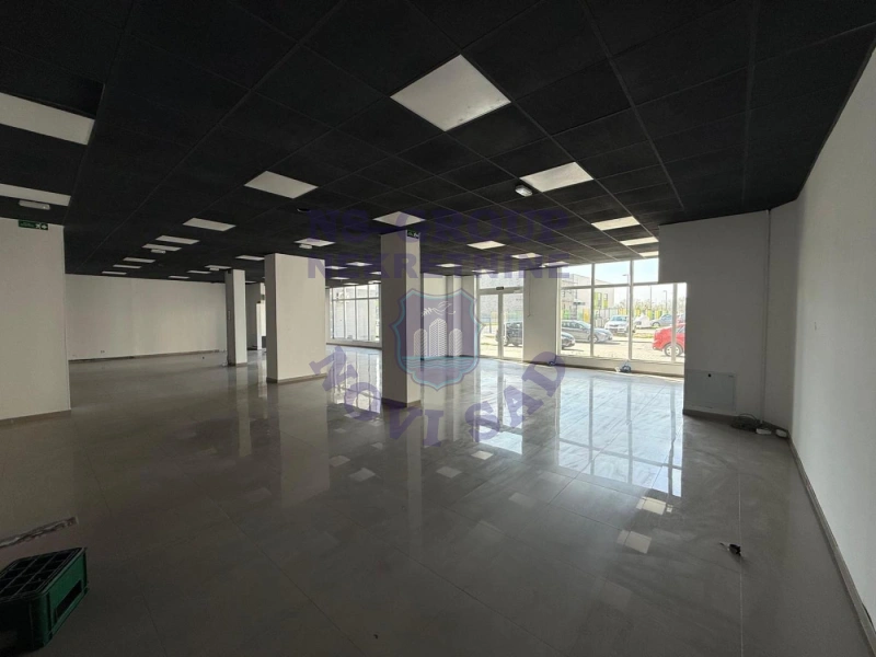 lokal za izdavanje Novi Sad, 306m2 16269