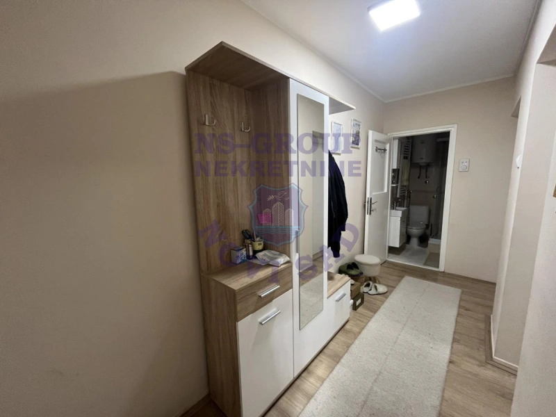 stan na prodaju Novi Sad 54m2 571003