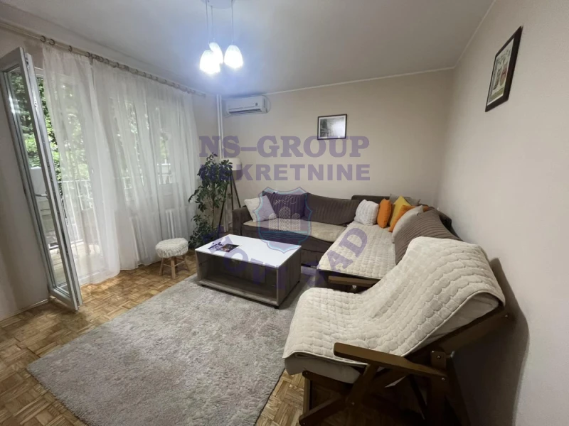 stan na prodaju Novi Sad 54m2 571003