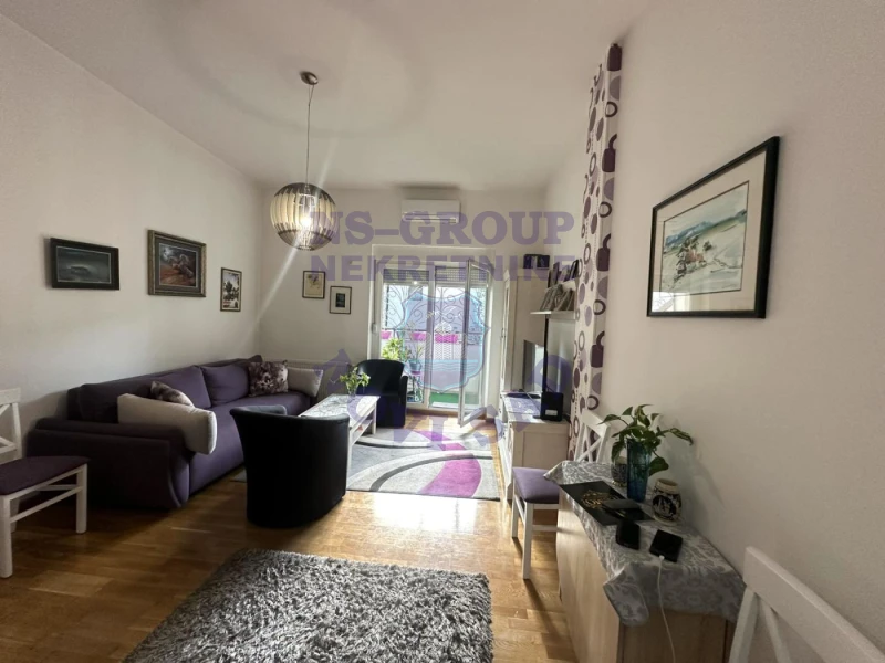 stan na prodaju Novi Sad 50m2 571059