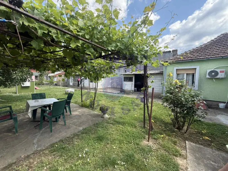 kuca na prodaju Veternik, 110m2 571117