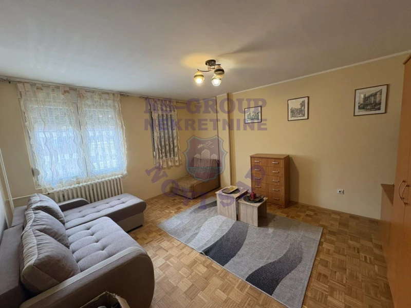 stan na prodaju Novi Sad, 37m2 570965