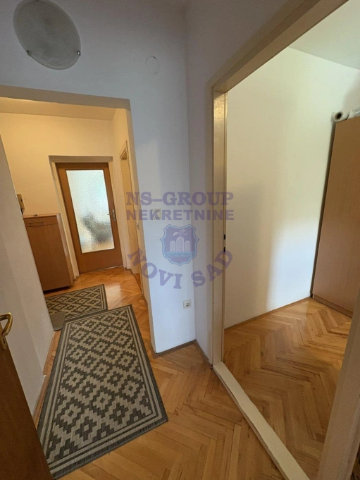 stan na prodaju Novi Sad 67m2 571083