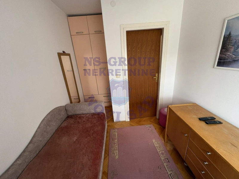 stan na prodaju Novi Sad 67m2 571083