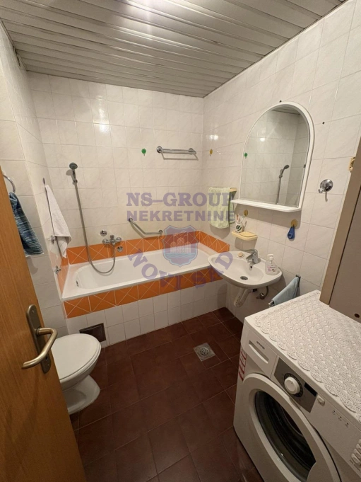 stan na prodaju Novi Sad 67m2 571083