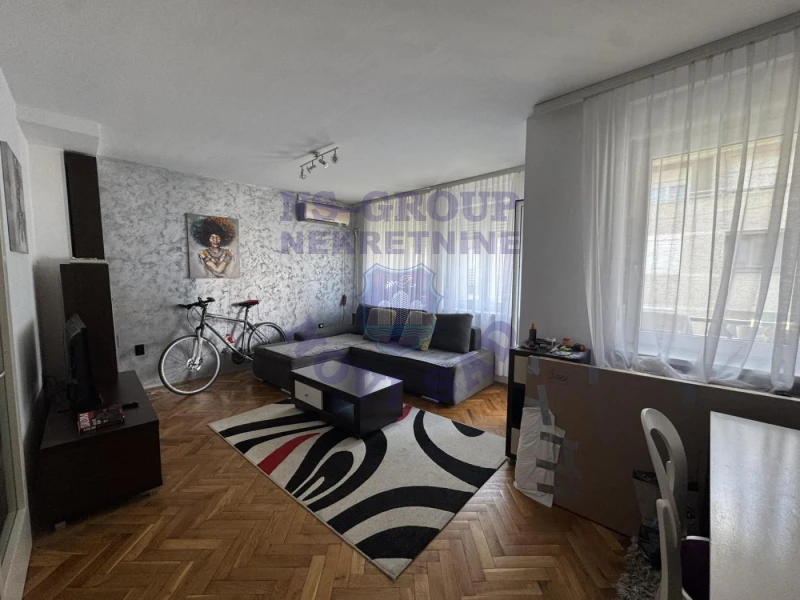 stan na prodaju Novi Sad, 82m2 571086
