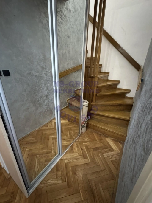 stan na prodaju Novi Sad 82m2 571086