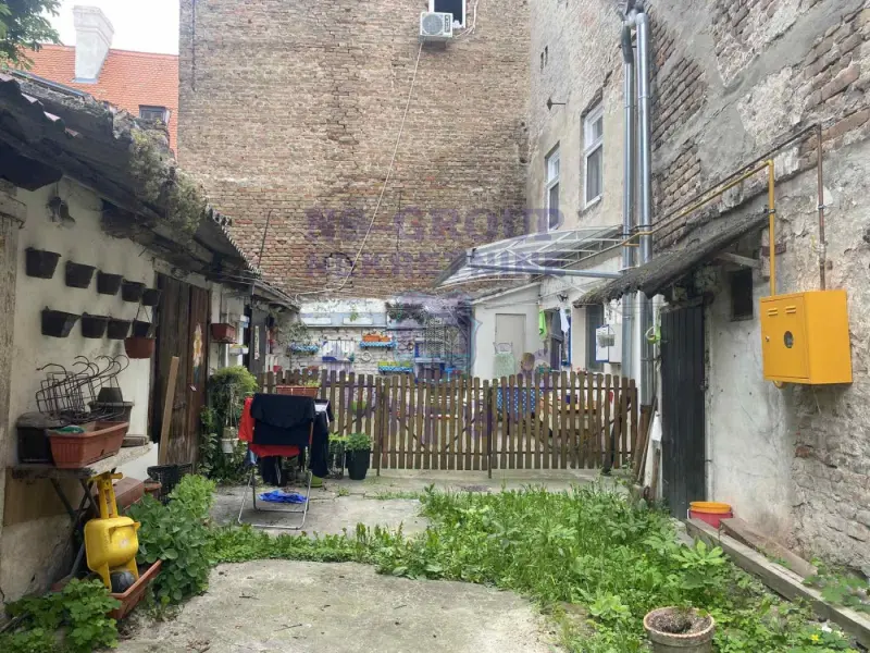stan na prodaju Petrovaradin 29m2 571122