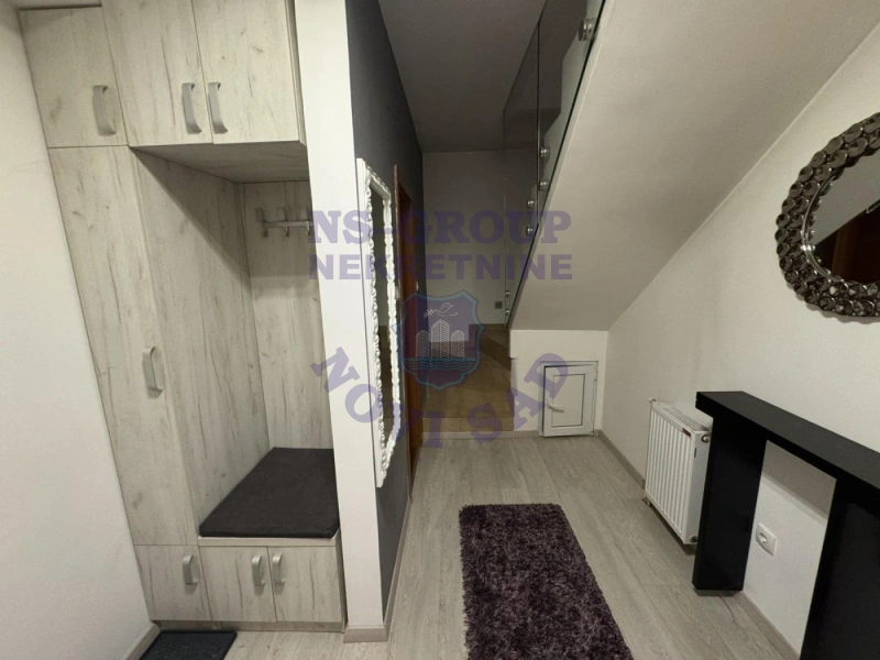 stan na prodaju Novi Sad 72m2 571221