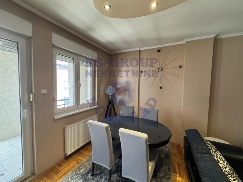 stan na prodaju Novi Sad 72m2 571221