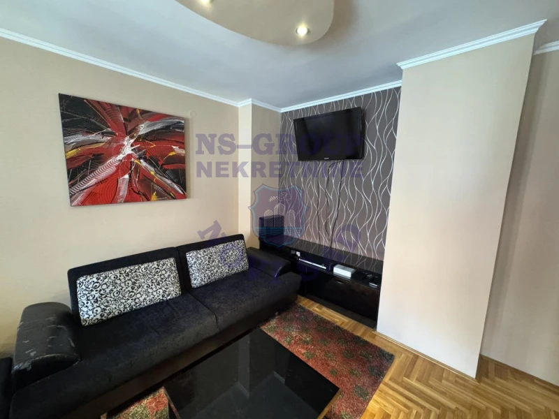 stan na prodaju Novi Sad 72m2 571221