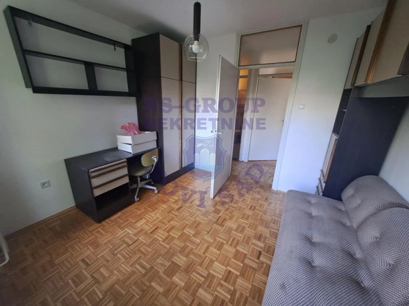 stan za izdavanje Novi Sad 80m2 16492