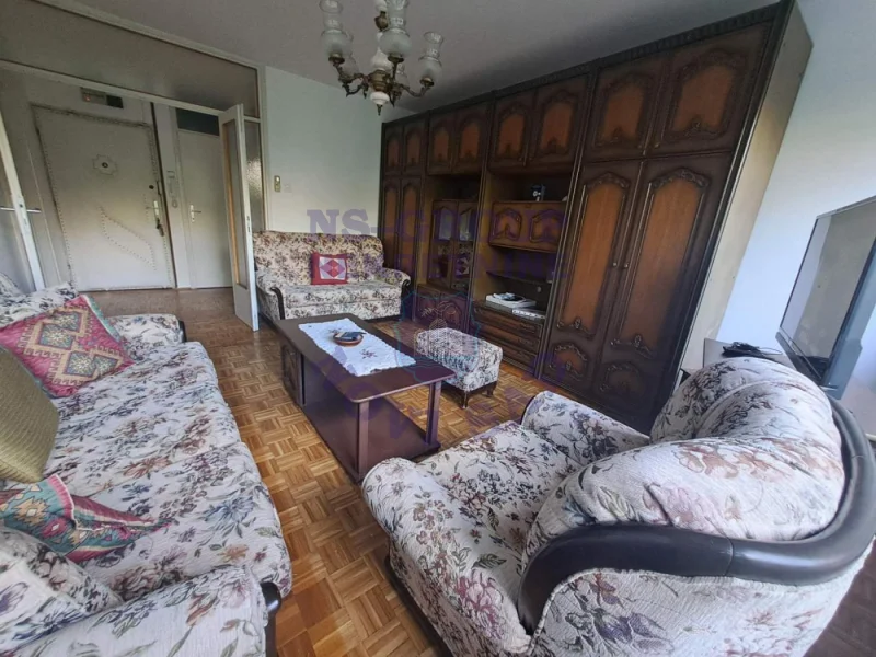 stan za izdavanje Novi Sad 80m2 16492