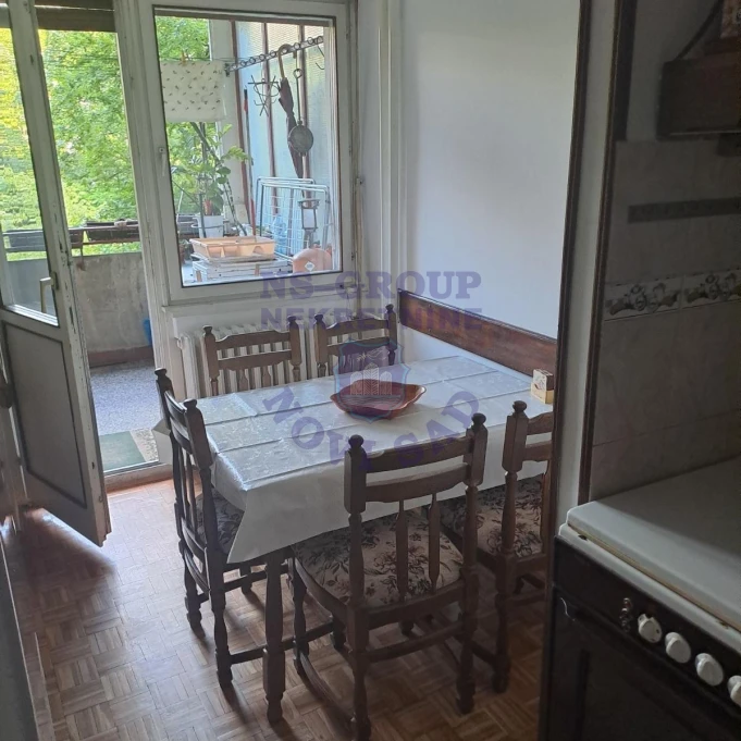 stan za izdavanje Novi Sad 80m2 16492