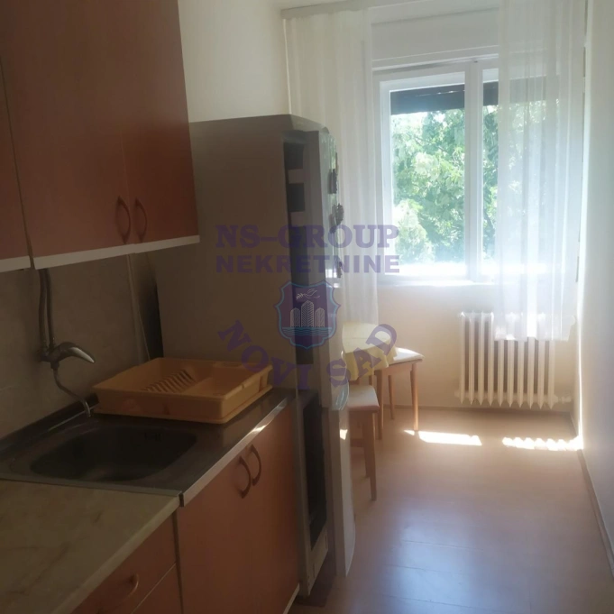 stan za izdavanje Novi Sad 33m2 16469