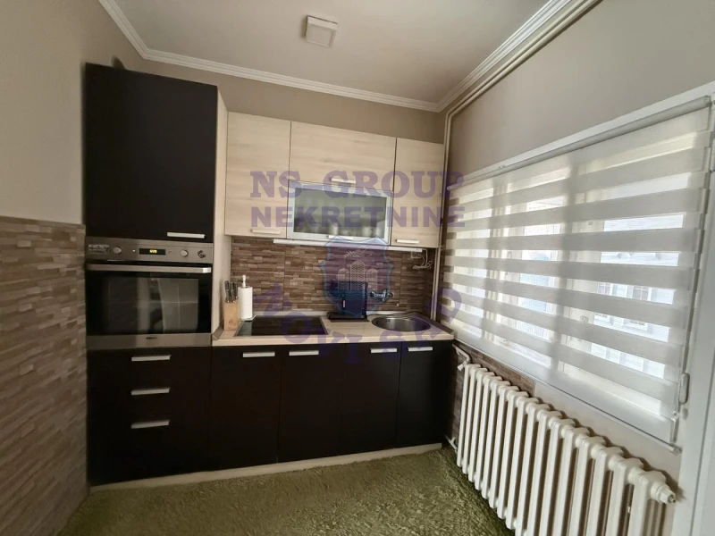 kuca na prodaju Čelarevo 200m2 571196