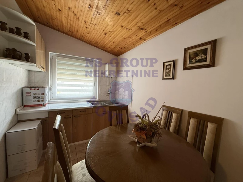 kuca na prodaju Čelarevo 200m2 571196