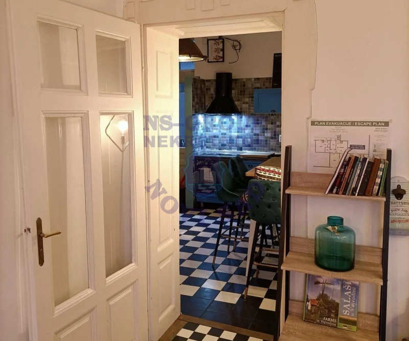 stan na prodaju Novi Sad 100m2 570680