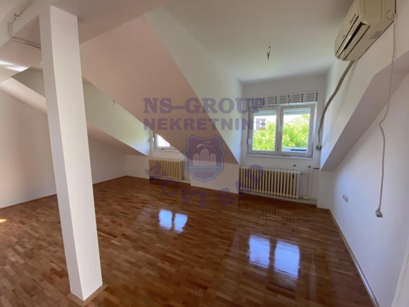 stan na prodaju Novi Sad 37m2 571233