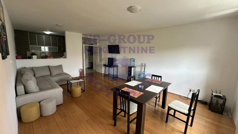 stan za izdavanje Novi Sad 130m2 16477
