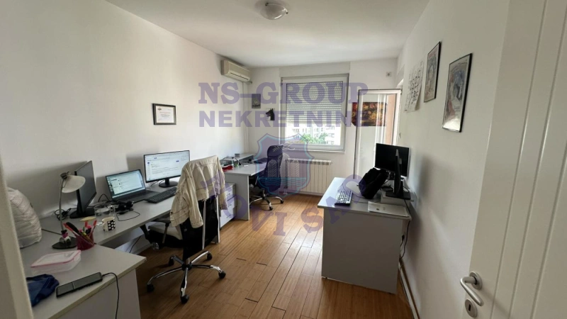 stan za izdavanje Novi Sad 130m2 16477