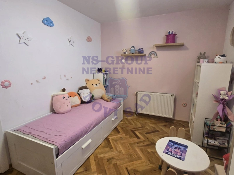 stan na prodaju Novi Sad, 72m2 571244