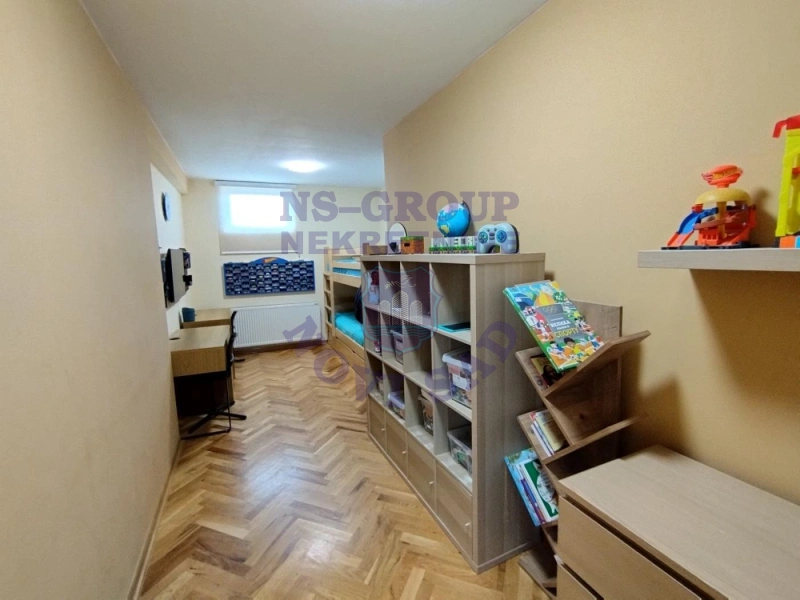 stan na prodaju Novi Sad 72m2 571244