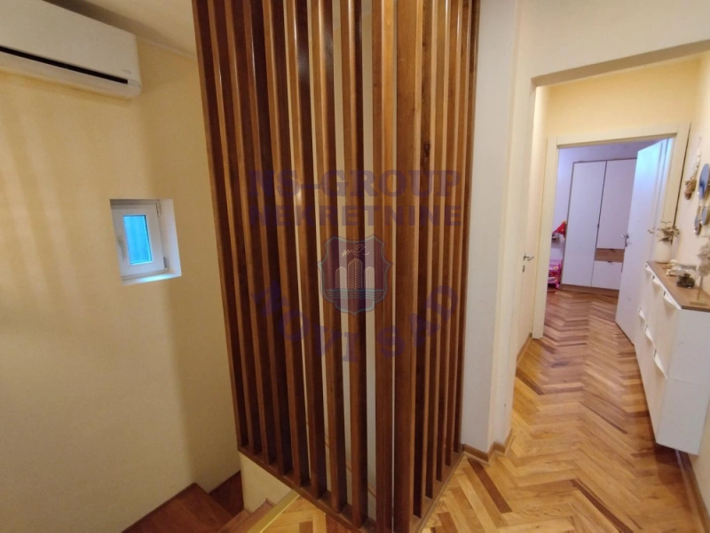 stan na prodaju Novi Sad 72m2 571244