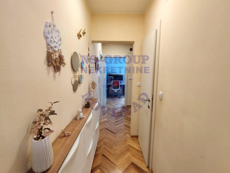 stan na prodaju Novi Sad 72m2 571244