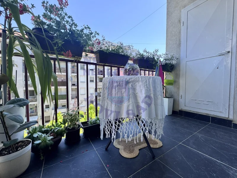 stan na prodaju Novi Sad 42m2 571313