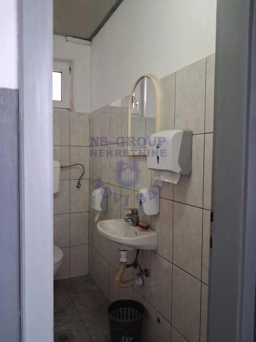 lokal za izdavanje Novi Sad 152m2 16501
