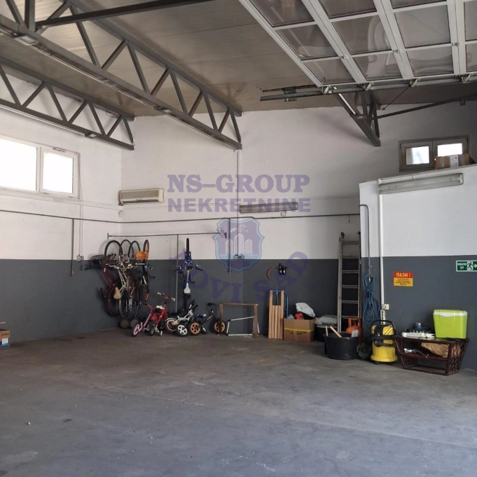 lokal za izdavanje Novi Sad 152m2 16501
