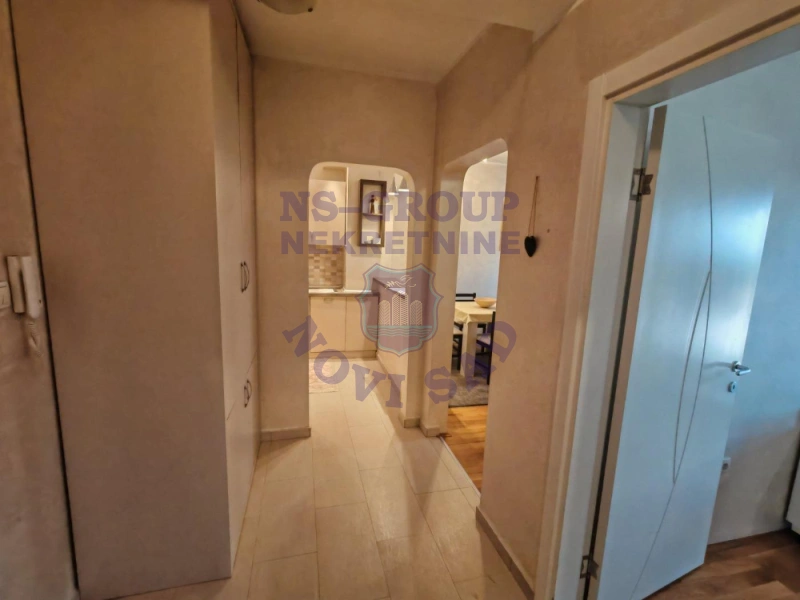 stan na prodaju Novi Sad 52m2 571519
