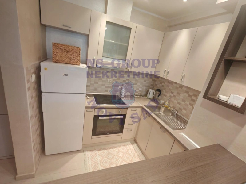 stan na prodaju Novi Sad 52m2 571519