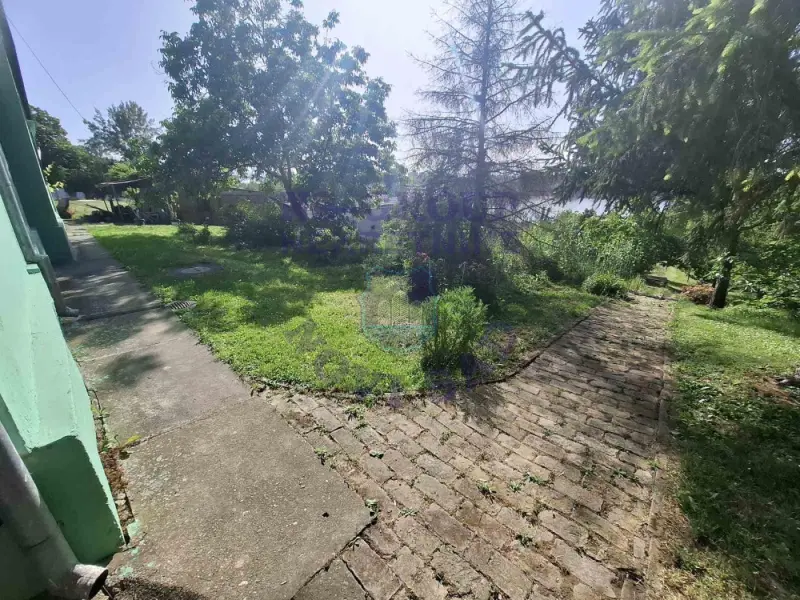 kuca na prodaju Petrovaradin 187m2 569585