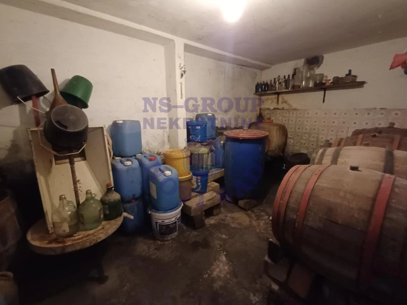 kuca na prodaju Sremski Karlovci 289m2 571646