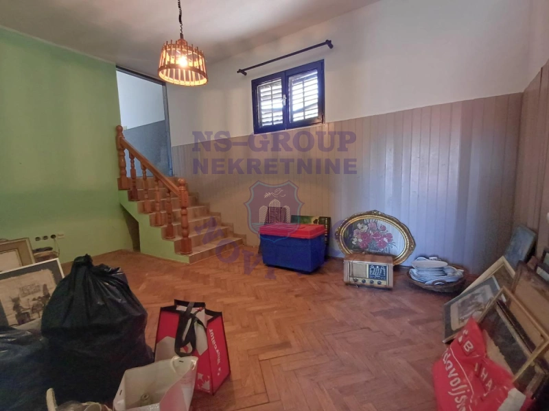 kuca na prodaju Sremski Karlovci 289m2 571646