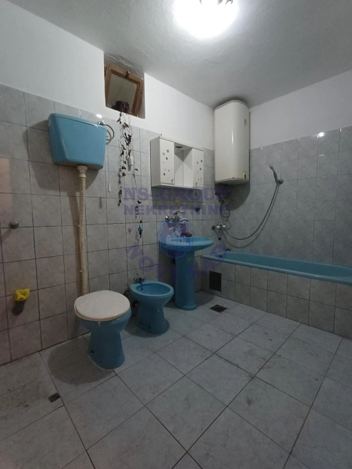 kuca na prodaju Sremski Karlovci 289m2 571646
