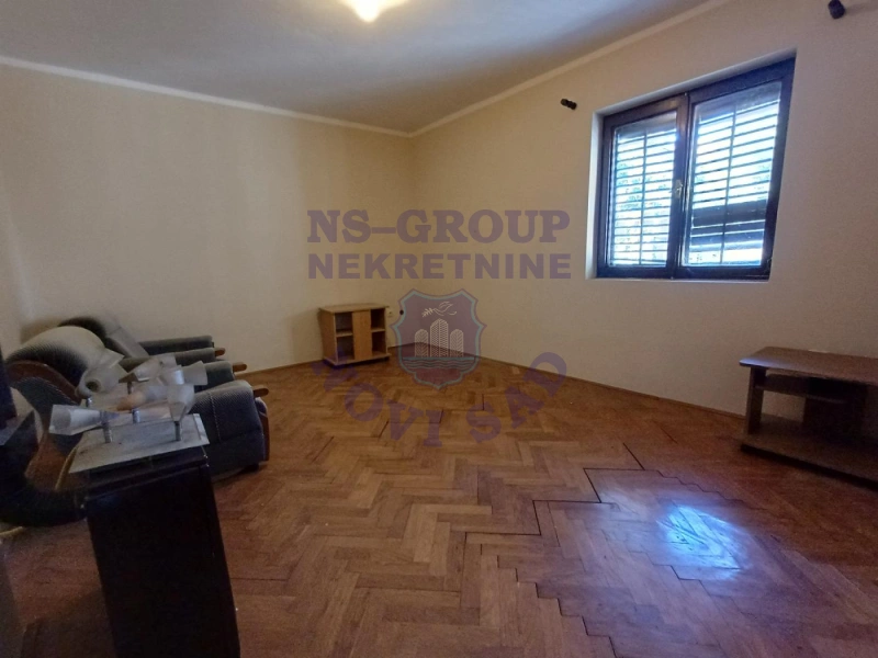 kuca na prodaju Sremski Karlovci 289m2 571646
